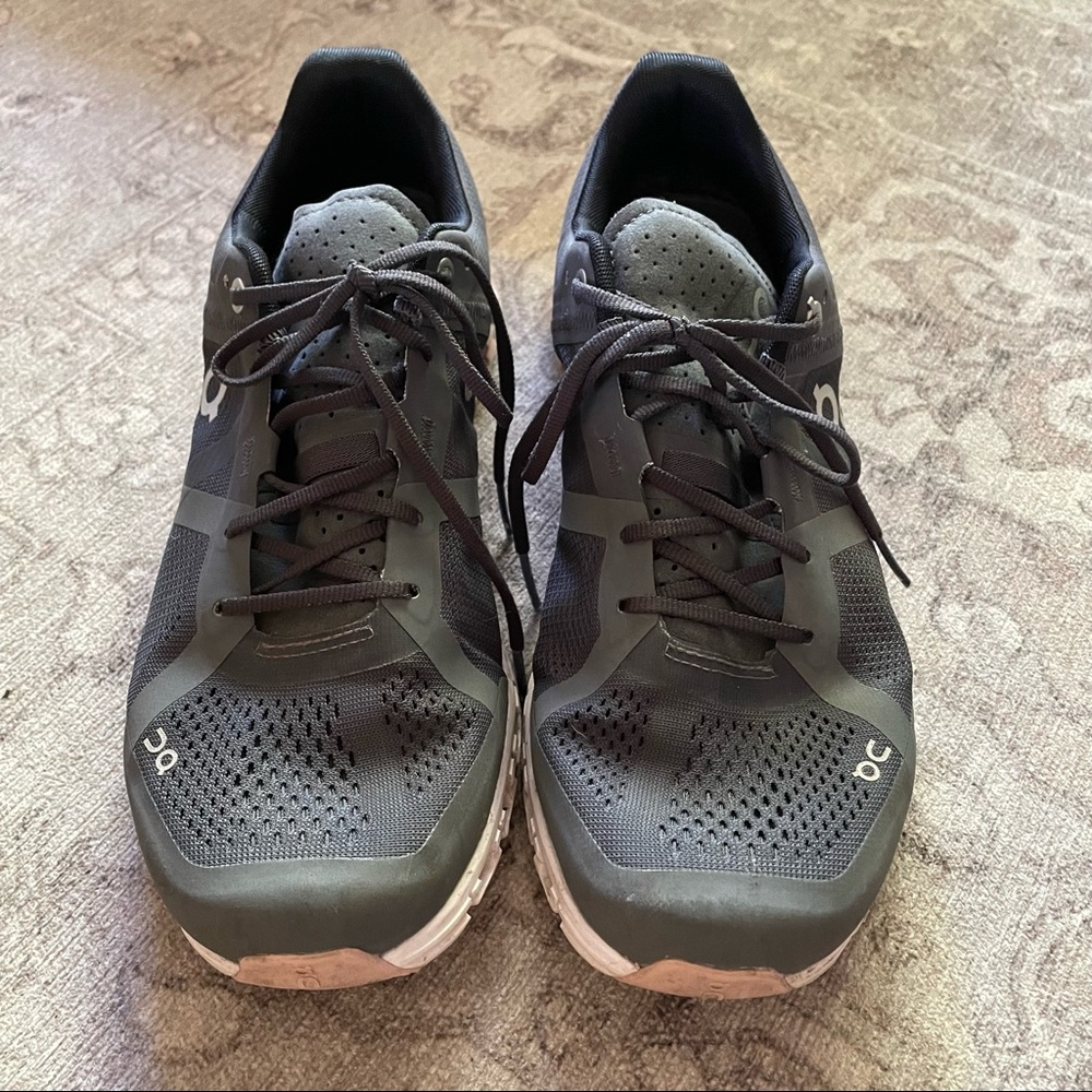 on running tennis shoes sneakers gray pink black - Picture 5 of 10
